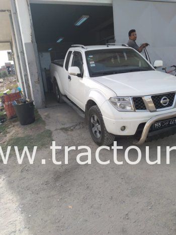 À vendre Pick-up 4×4 avec benne Nissan Navara 3 D40 complet