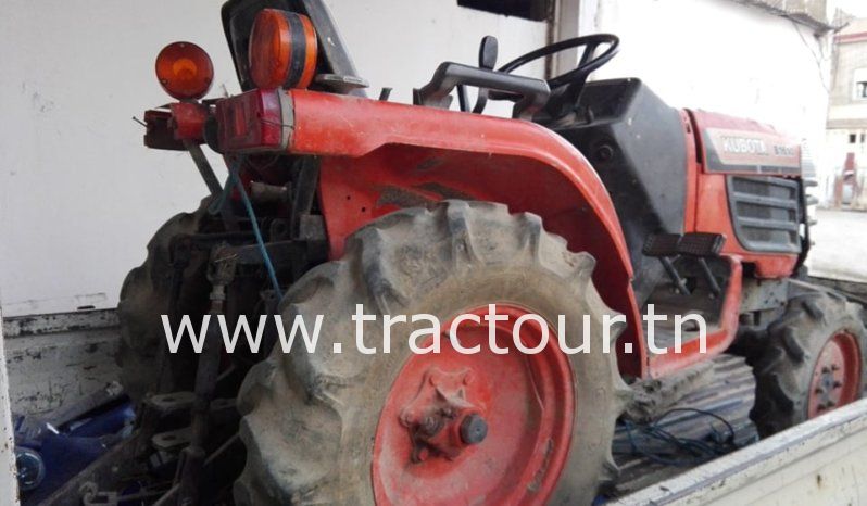 À vendre Micro-tracteur Kubota B1610 complet
