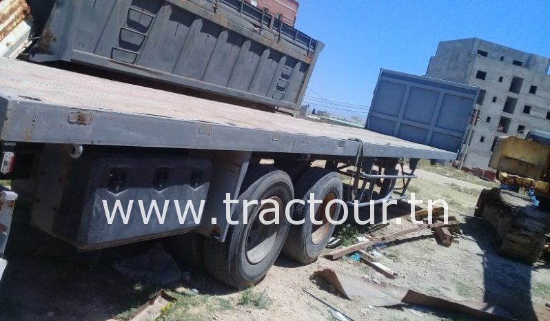 À vendre Semi remorque plateau sans ridelles Comet complet