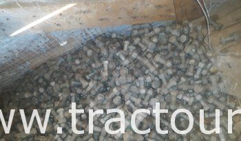 À vendre 17 tonnes de boulonnerie complet