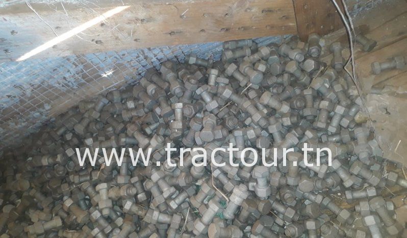 À vendre 17 tonnes de boulonnerie complet