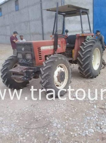 Cherche tracteur New_holland 80-66  نلوج على جرار complet