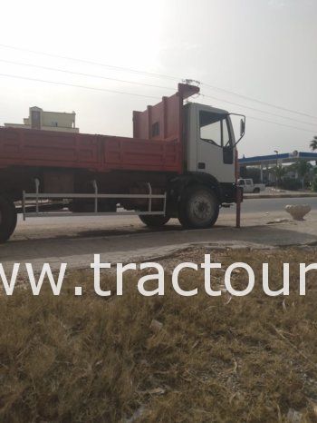 À vendre Camion benne Iveco Eurocargo 150e15 complet