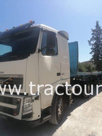 À vendre Tracteur Volvo FH 400 avec semi remorque plateau 3 essieux complet