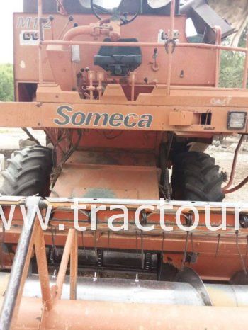 À vendre Moissonneuse batteuse Laverda Someca M112 complet
