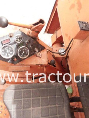 À vendre Moissonneuse batteuse Laverda Someca M112 complet