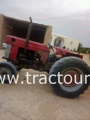 À vendre Tracteur Massey Ferguson 135 complet