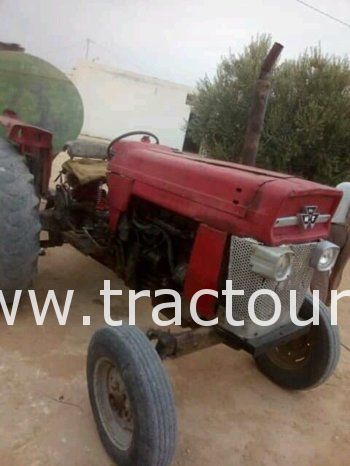 À vendre Tracteur Massey Ferguson 135 complet