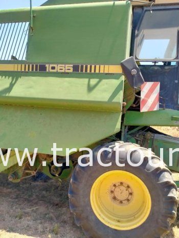 À vendre Moissonneuse batteuse John Deere 1065 complet