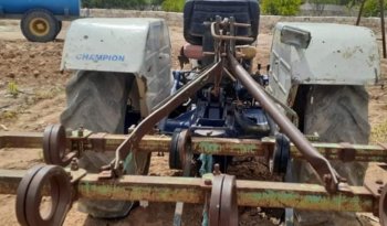 À vendre Tracteur avec matériels Farmtrac complet