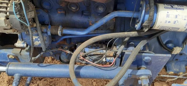 À vendre Tracteur avec matériels Farmtrac complet