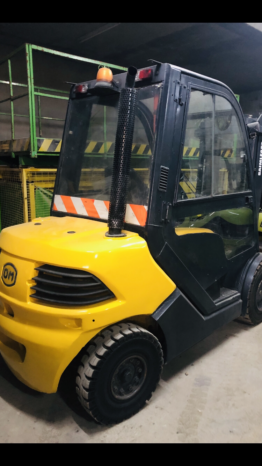 À vendre Chariot élévateur diesel OM-Pimespo XD 50 triplex 4 manette Capacité 5 tonnes importé de France complet