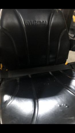 À vendre Chariot élévateur gaz Hyundai 3,5 tonnes triplex avec déplacement latérale complet