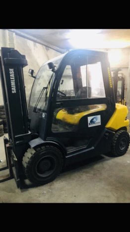 À vendre Chariot élévateur diesel OM-Pimespo XD 50 triplex 4 manette Capacité 5 tonnes importé de France complet
