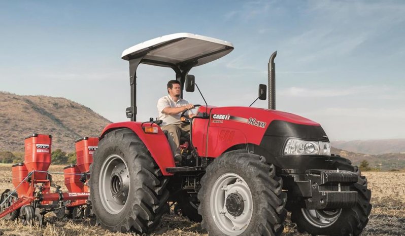 Prix du neuf: Tracteur Case IH Farmall JXM 90 – Concessionnaire Agrodis complet