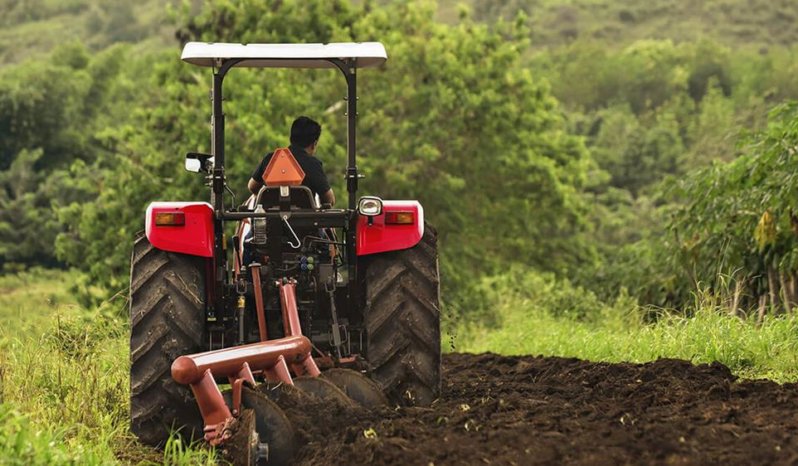 Prix du neuf: Tracteur Case IH Farmall JXM 90 – Concessionnaire Agrodis complet