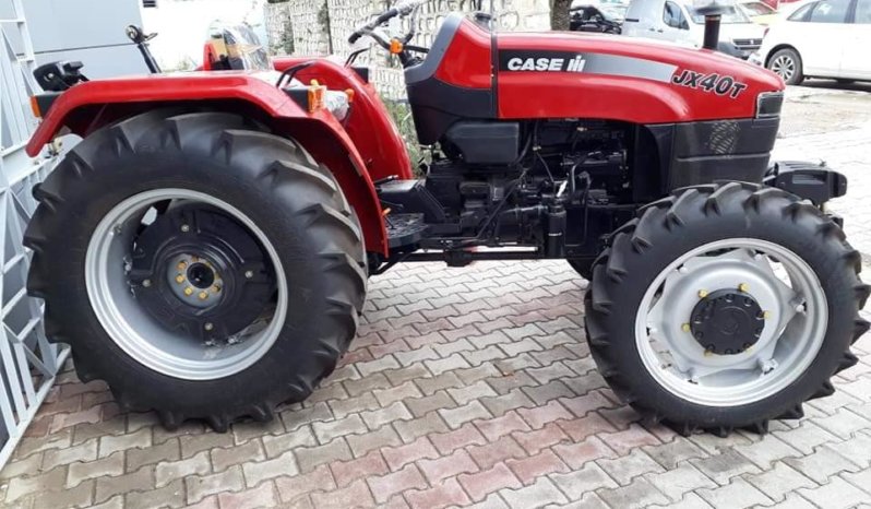 Prix du neuf: Tracteur Case IH JX 40T – Concessionnaire Agrodis complet