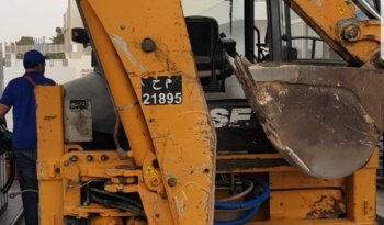 À vendre Tractopelle Case 580 T complet