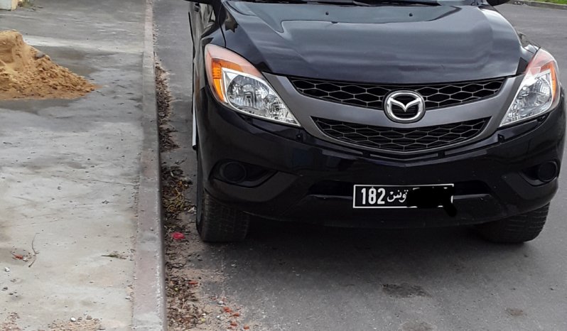 À vendre Pick-up 4×4 avec benne Mazda BT50 complet