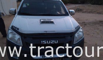 À vendre Camionnette 2 portes avec benne Isuzu D-max 2.5 TD Khalije complet