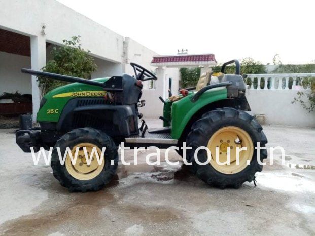 À vendre Micro-tracteur John Deere 25C complet