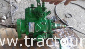 Cherche pompe à gasoil moteur 3 cylindres نلوج على مضخة وقود complet