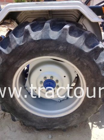 À vendre Tracteur Farmtrac 6075 complet