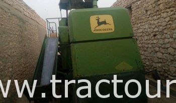 À vendre Moissonneuse batteuse John Deere 950 complet