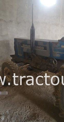 À vendre Tracteur New Holland 80-66 complet