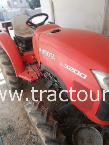 À vendre Tracteur Kubota L3200 complet