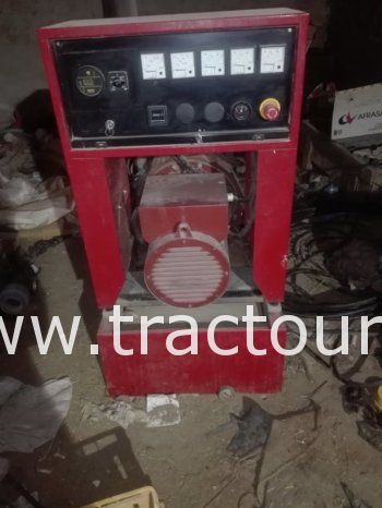 À vendre Groupe électrogène 3 cylindres Deutz 30 kVA complet