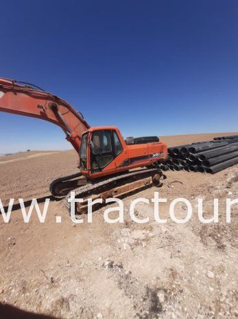 À vendre Pelle sur chenilles avec godet Doosan 340 LCV (34 tonnes) complet