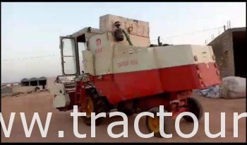 À vendre Moissonneuse batteuse avec cabine Capacité trémie 1 tonnes largeur de coupe 2.5 mètres complet