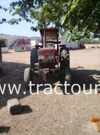 À vendre Tracteur Case IH 795 ➕ charrue à 2 socs complet