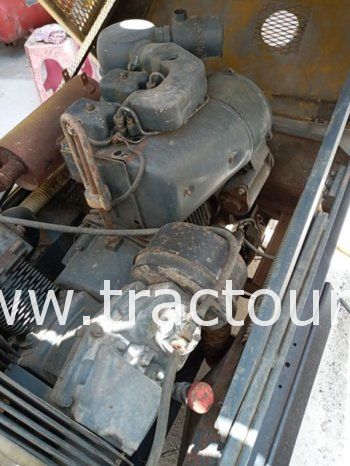 À vendre Compresseur mobilair à piston Bernard moteur Deutz F2L Types 411D – 8 bars complet
