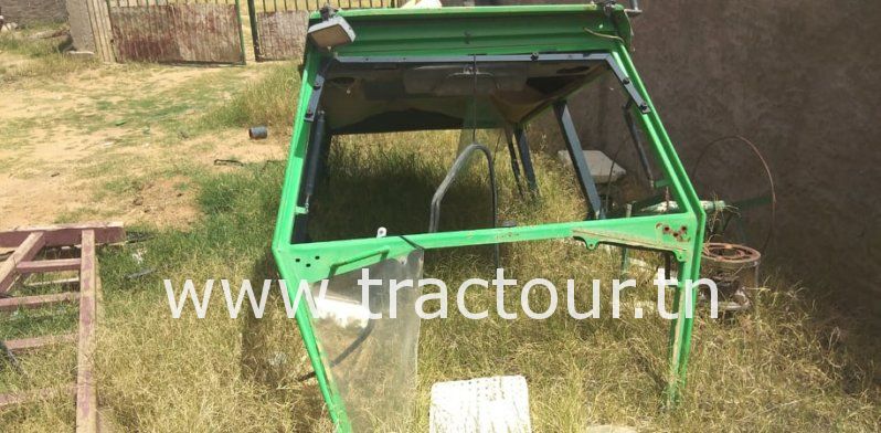 À vendre Tracteur avec cabine Deutz DX 90A boîte de vitesses et pont d’origine ZF 5 cylindres  ➕ #charrue_à_socs complet