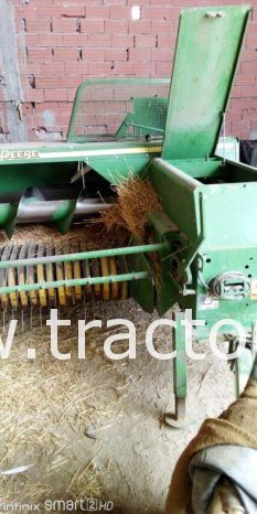 À vendre Presse à paille – Brissa John Deere 359 complet