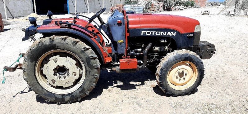 À vendre Tracteur Foton 504 complet