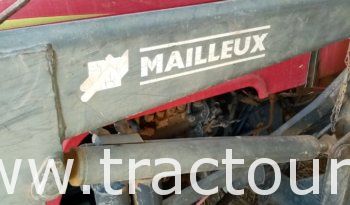 À vendre Tracteur Mahindra 585 DI avec chargeur frontal MX complet