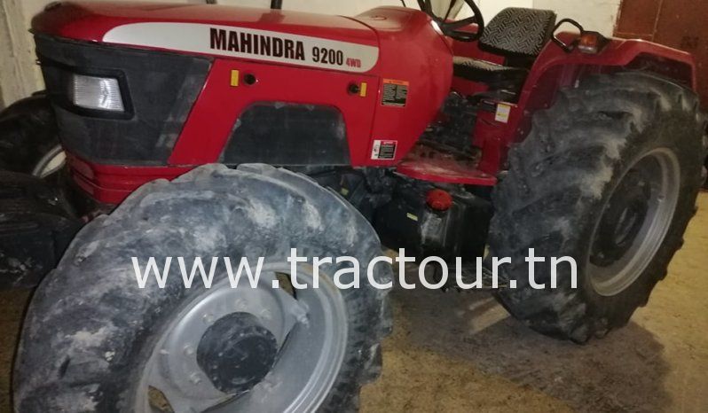 À vendre Tracteur Mahindra 9200 complet