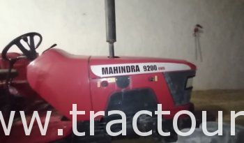 À vendre Tracteur Mahindra 9200 complet