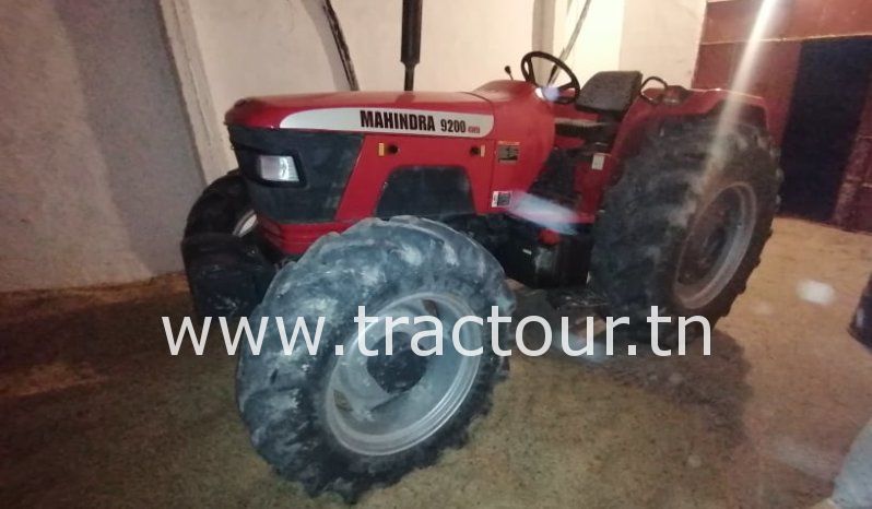 À vendre Tracteur Mahindra 9200 complet