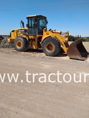 À vendre Chargeuse Hyundai HL760-7A complet