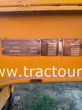 À vendre Semi remorque porte engin Fruehauf complet