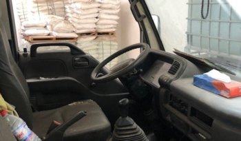 À vendre Plateau avec ridelles pour camion Isuzu NKR 66 complet