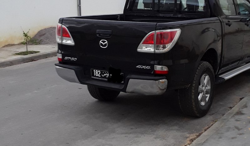 À vendre Pick-up 4×4 avec benne Mazda BT50 complet