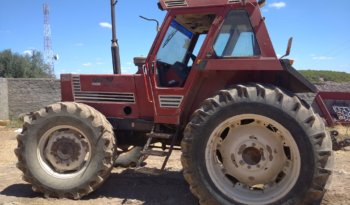 À vendre Tracteur avec cabine Fiat 1180 DT 6 cylindres avec CARTE GRISE complet