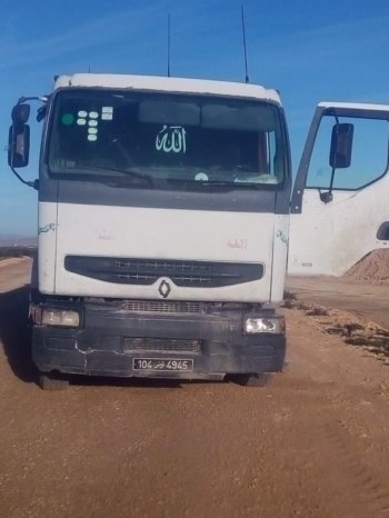 À vendre tracteur routier Renault Kerax 380 avec semi remorque benne complet