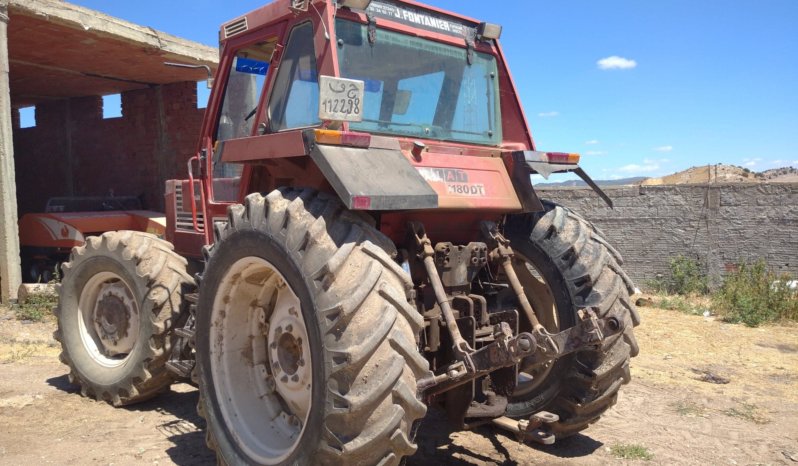 À vendre Tracteur avec cabine Fiat 1180 DT 6 cylindres avec CARTE GRISE complet