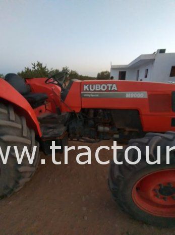 À vendre Tracteur Kubota M9000 complet